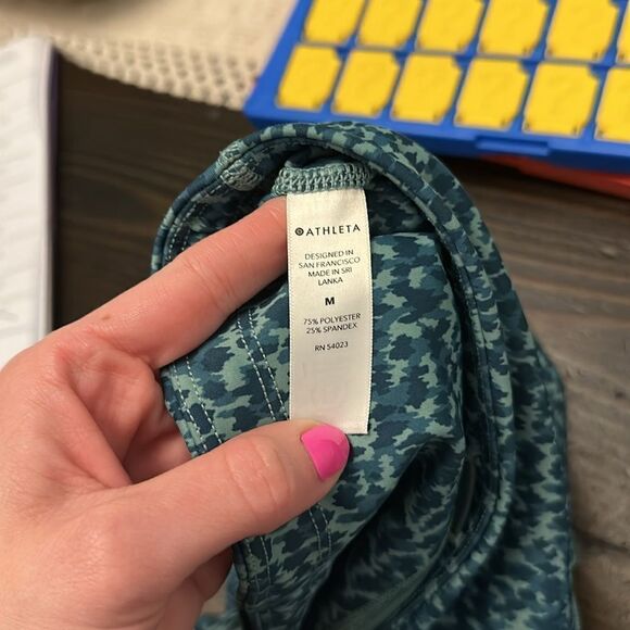 Athleta Teal Blue Ultimate Printed Shortie - Picture 8 of 8